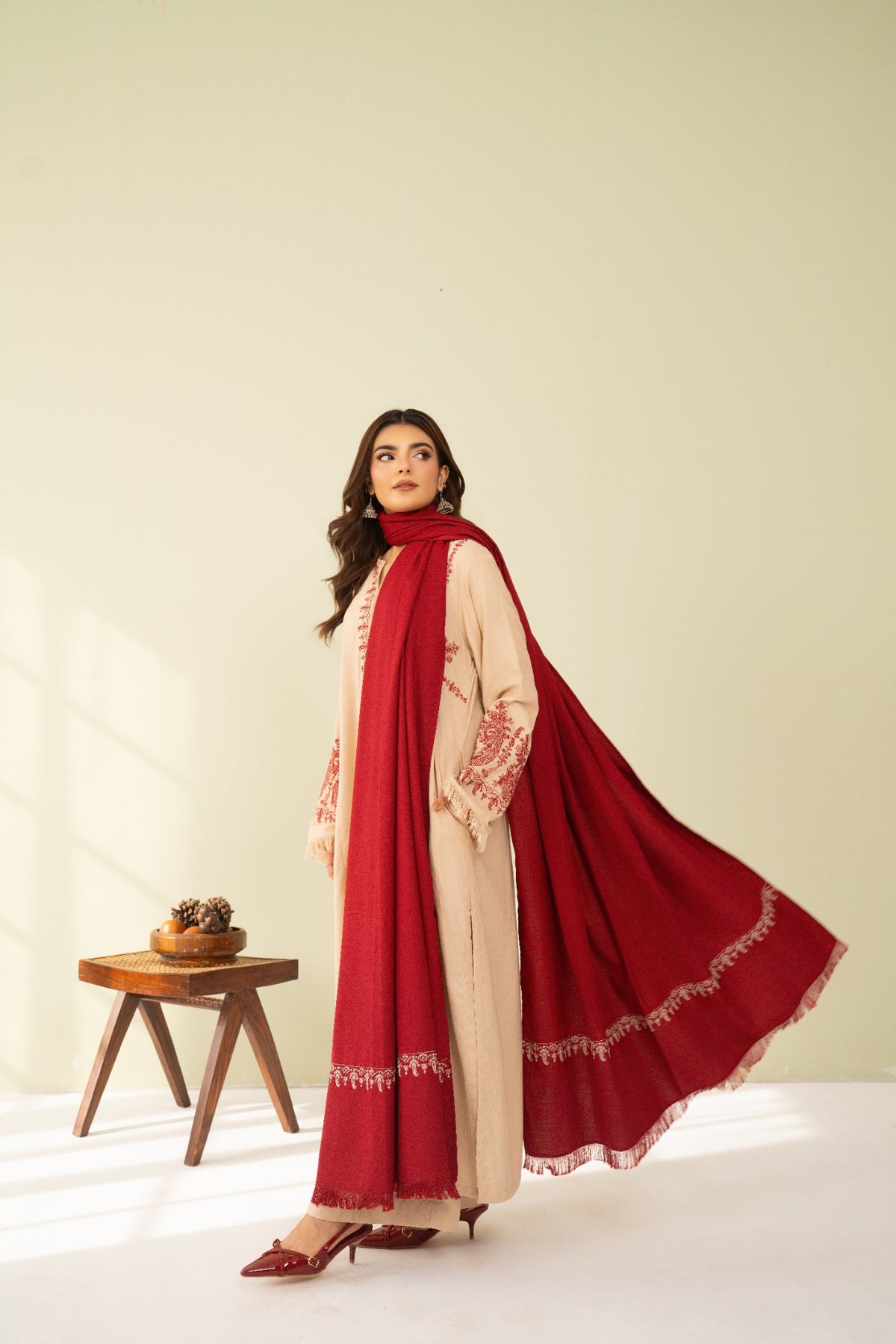 Embroidered 3 Piece Soft Beige 0002
