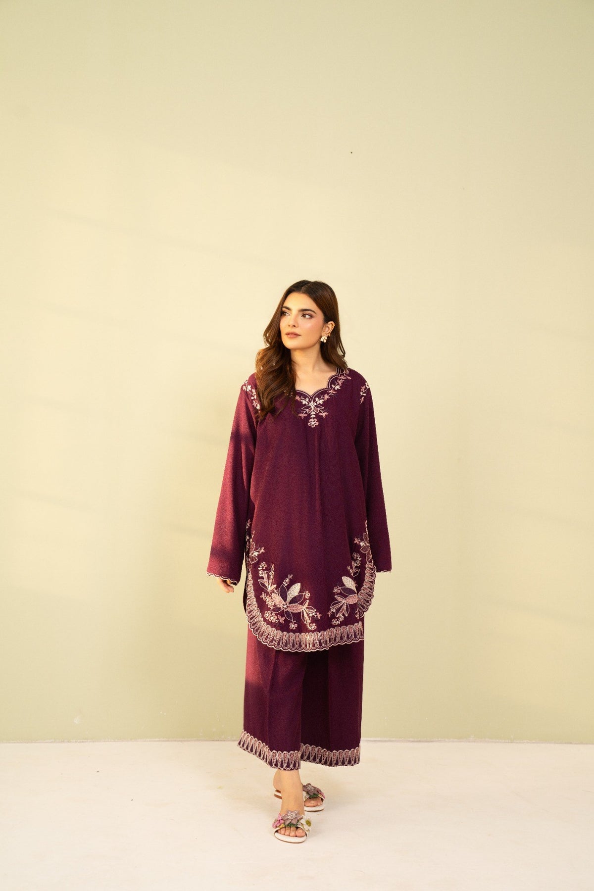 Embroidered 2 Piece Plum 0010